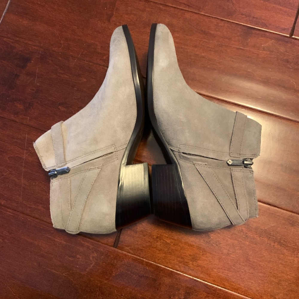 Sam Edelman Booties - Women’s 9 - Picture 4 of 7